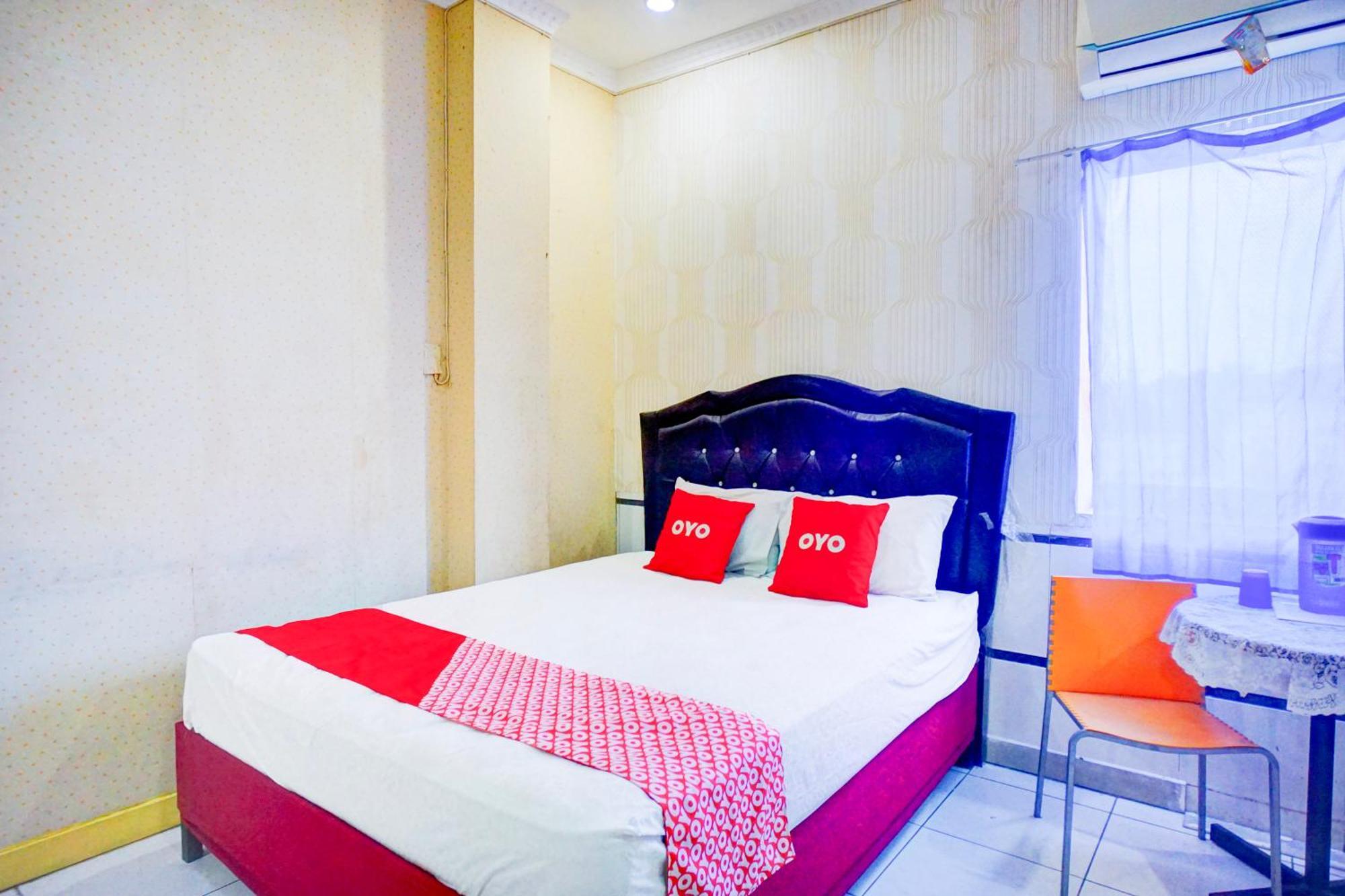 RedDoorz Plus near Istana Maimun Medan Exterior foto